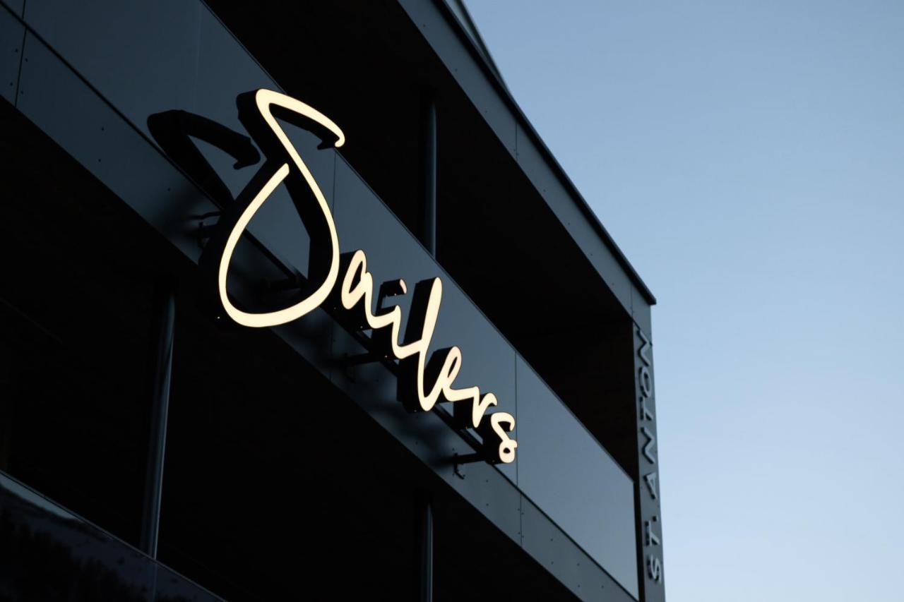 Sailers *
